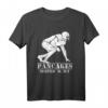 Pfannkuchen serviert täglich - Lustiges Football T-Shirt für Fans, Spieler, Trainer & Pancake Lovers für Spieltage & Training