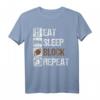 Eat Sleep Block Repeat Football Offensive Lineman T-Shirt  Klassisches Sportshirt für Football Center, Guard & Tackle, Perfektes Geschenk für Footballspieler