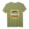 Fahrdienstleiter Shirt - Lustiges Lokführer T-Shirt als Geschenk für Bahnprofis, Papa, Sohn, Bruder, Opa & Bahnliebhaber zum Geburtstag, Vatertag & Weihnachten