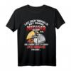 Leg Dich Niemals Mit Einem Metzger An T-Shirt  Humorvolles Geschenk für Metzger & Freunde