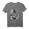 Vintage Militär T-Shirt für stolze Veteranen  Amerikanische Flagge mit Soldaten, perfekt für Gedenktag & 4. Juli Feier