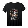Kinder 3. Geburtstag T-Shirt mit Spruch 'Erst Drei & Schon Pirat'  Lustiges Piratenmotive Geschenk für Jungen & Piratenparty