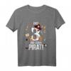Kinder 3. Geburtstag T-Shirt mit Spruch 'Erst Drei & Schon Pirat'  Lustiges Piratenmotive Geschenk für Jungen & Piratenparty