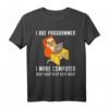 Lustiges Programmierer T-Shirt mit Mops - Perfektes Geschenk für Nerds, IT-Profis & Mops-Liebhaber zum Geburtstag oder als Humor-Accessory