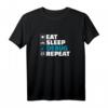 Eat Sleep Debug Repeat Entwickler Programmierer T-Shirt  Perfektes Geschenk für IT-Profis, Nerds und Coding-Enthusiasten