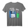 Datenträger Programmierer IT Nerd Techniker Job Beruf Lustig T-Shirt  Perfektes Geschenk für IT-Profis, Entwickler & Tech-Fans zu jedem Anlass