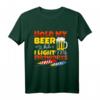 Hold My Beer While I Light My Fireworks - Lustiges Pyrotechnik T-Shirt für Feuerwerksfans und Pyrotechniker als Silvester-Geschenk