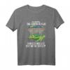 Of Course The Earth is Flat How Would It Stay On The Turtle T-Shirt  Humorvolles Sci-Fi Design für Weltraum- und Wissenschafts-Fans