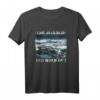 Schiff Containerschiff T-Shirt mit Sturm-Motiv - Motivierende Kleidung für Durchhaltevermögen bei schlechtem Wetter