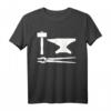 Schmied Werkzeuge T-Shirt  Klassisches Motiv für Metallbauer, Schmiede & Werkzeugliebhaber