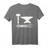 Schmied Werkzeuge T-Shirt  Klassisches Motiv für Metallbauer, Schmiede & Werkzeugliebhaber