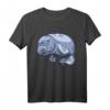 Seekuh Sirenia Seekühe Süßes Tier Manati Zeichnung T-Shirt  Perfektes Geschenk für Meerestier- und Tierschützer