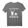 Softwareentwickler & Programmierer T-Shirt mit Bugs & Errors - Lustiges Geschenk für Nerds, Geeks & Studenten beim Programmieren in C, Python, Java & Co.
