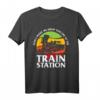 Bring ihn zum Bahnhof - Lustiges Yellowstone Dutton T-Shirt für Cowboys, Montana-Liebhaber und Rancher-Fans