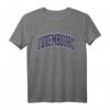 Luxembourg Varsity Style Navy Blue Text T-Shirt  Klassisch geschnitten, doppelt genähter Saum, ideal für Luxemburg-Fans