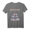 Nur noch ein Kapitel Buch T-Shirt  Perfektes Geschenk für Frauen, die Bücher, Wein und Katzen lieben