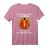 Unterschätze niemals eine Frau die in der DDR aufgewachsen ist - Lustiges Damen T-Shirt mit DDR Spruch, perfektes Geschenk für Ostdeutsche Frauen