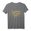 Fahrlehrer T-Shirt mit Spruch 'Seine Majestät - der Fahrlehrer betritt das KFZ'  Humorvolles Fahrschul-Merchandise für Fahrlehrer