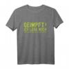 Lustiges Impfung T-Shirt mit Spruch 'geimpft ich lebe noch'  Ironisches Design gegen Impfgegner, perfekt für Humor und Aufmerksamkeit