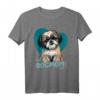 Shihtzuhund mit Herzdekoration - Best Dogmom T-Shirt für Hundeliebhaber, Muttertag & Geburtstagsgeschenk für Hundemütter und Rassefans