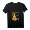 Damen T-Shirt 'Die Schöne und das Bier' - Lustiges Party-Design für Frauen, perfekt als Geschenk, Junggesellinnenabschied oder zum Geburtstag