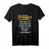 Lustiges Teenager T-Shirt mit Spruch  Perfektes Geschenk für Jugendliche, Pubertät & Geburtstage, Weihnachten oder Spaß für Jungs & Mädchen