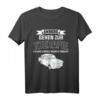Ich brauche keine Therapie lustiges Trabi Deluxe GDR Trabbi T-Shirt  Nostalgisches DDR Kultauto Geschenk für Trabifahrer & Ostalgie-Fans