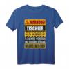 Lustiges Tischler T-Shirt mit Warnung Schild  Originelle Geschenkidee für Handwerker, Bauarbeiter & Tischler zum Geburtstag & Weihnachten