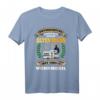 Herren Unterschätze niemals einen alten Mann mit einem Wohnmobil T-Shirt - Lustiges Geschenk für Camper, Rentner & Outdoor-Liebhaber
